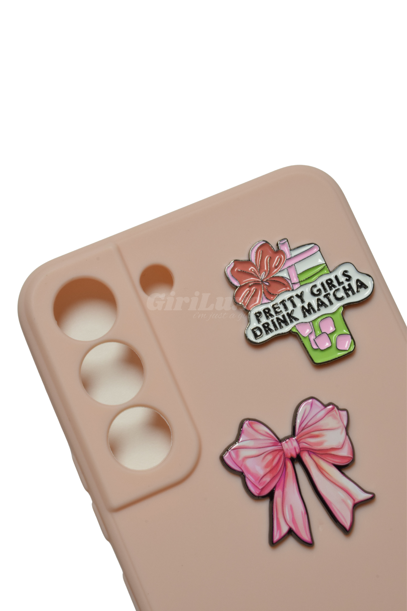 Pretty girls drink Matcha