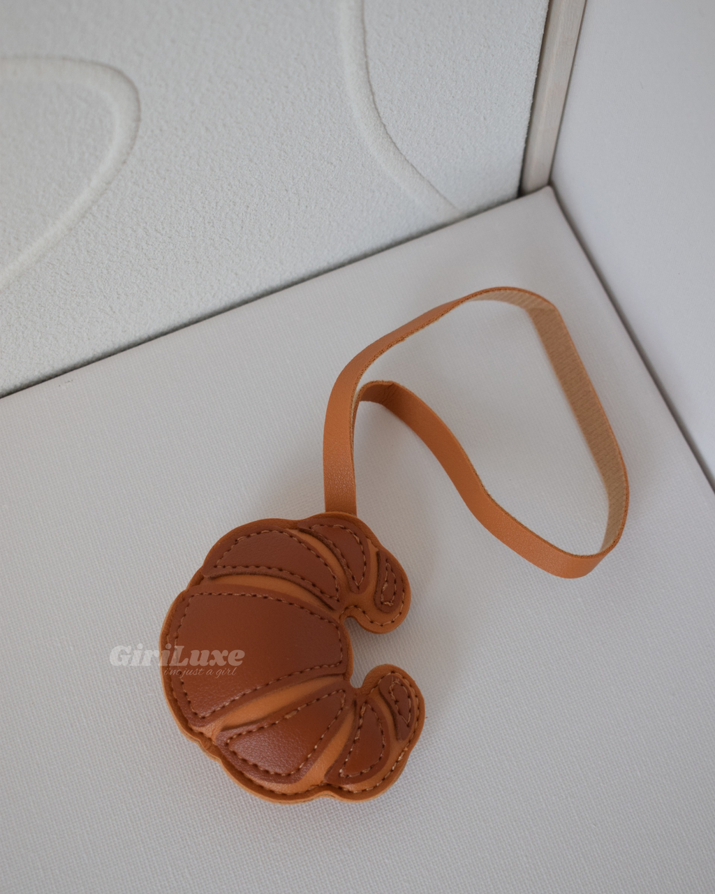 🥐 Bag Charm